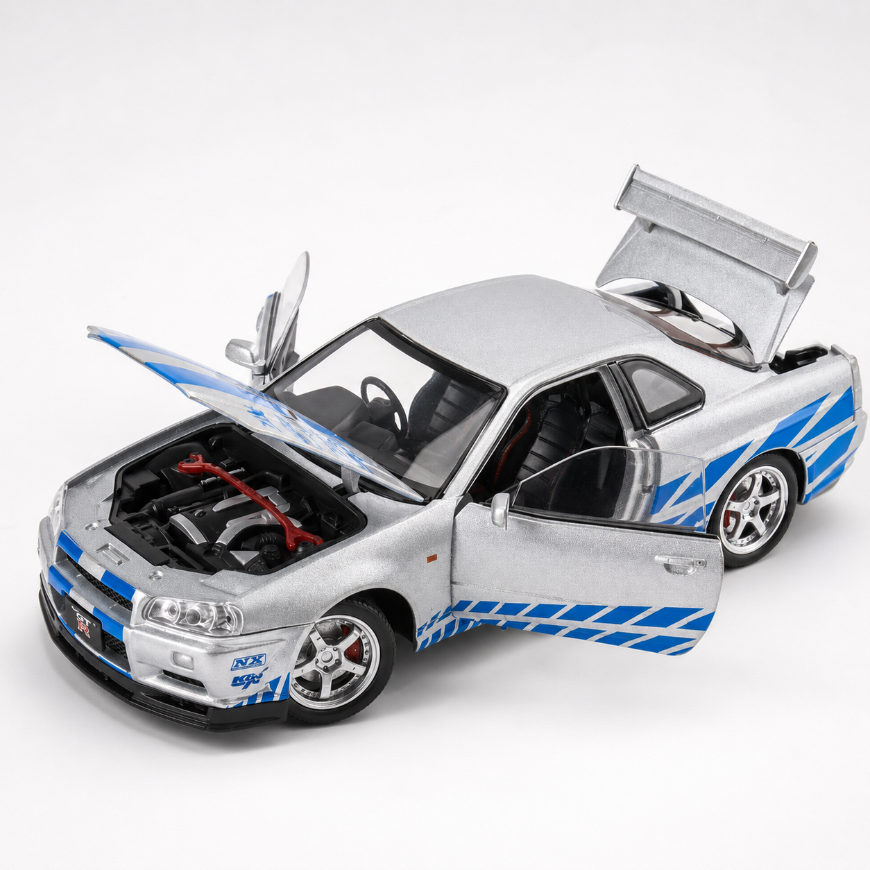 FTY-DC-014 | Silver Sports Model Car with Opening Parts
