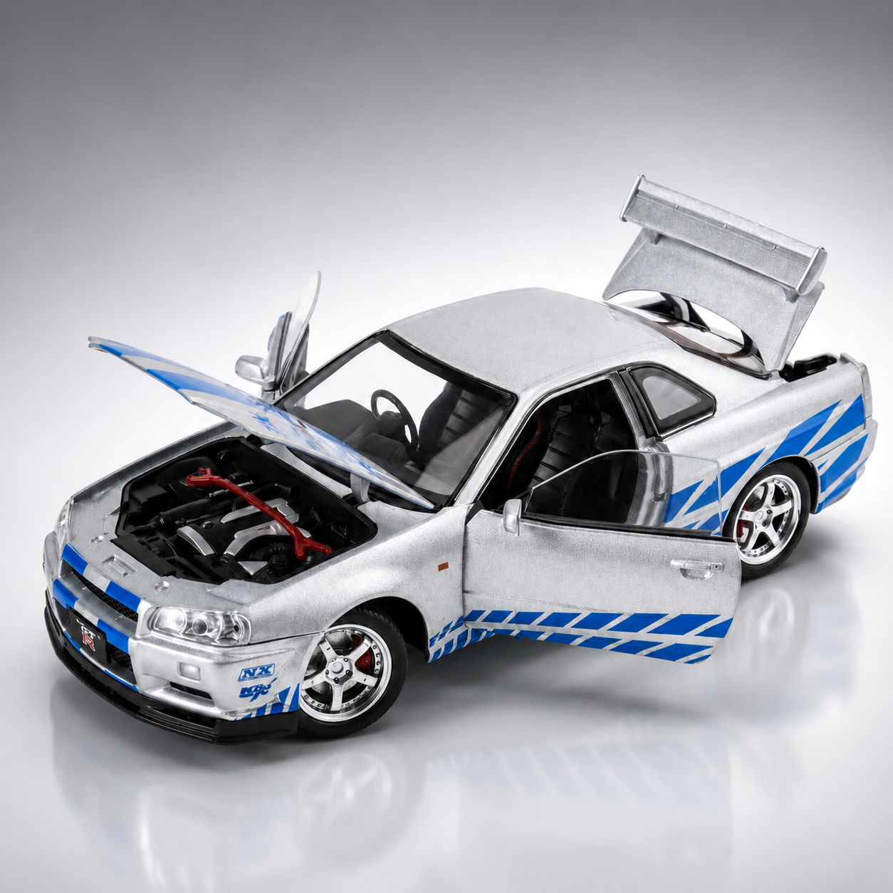 FTY-DC-014 | Silver Sports Model Car with Opening Parts