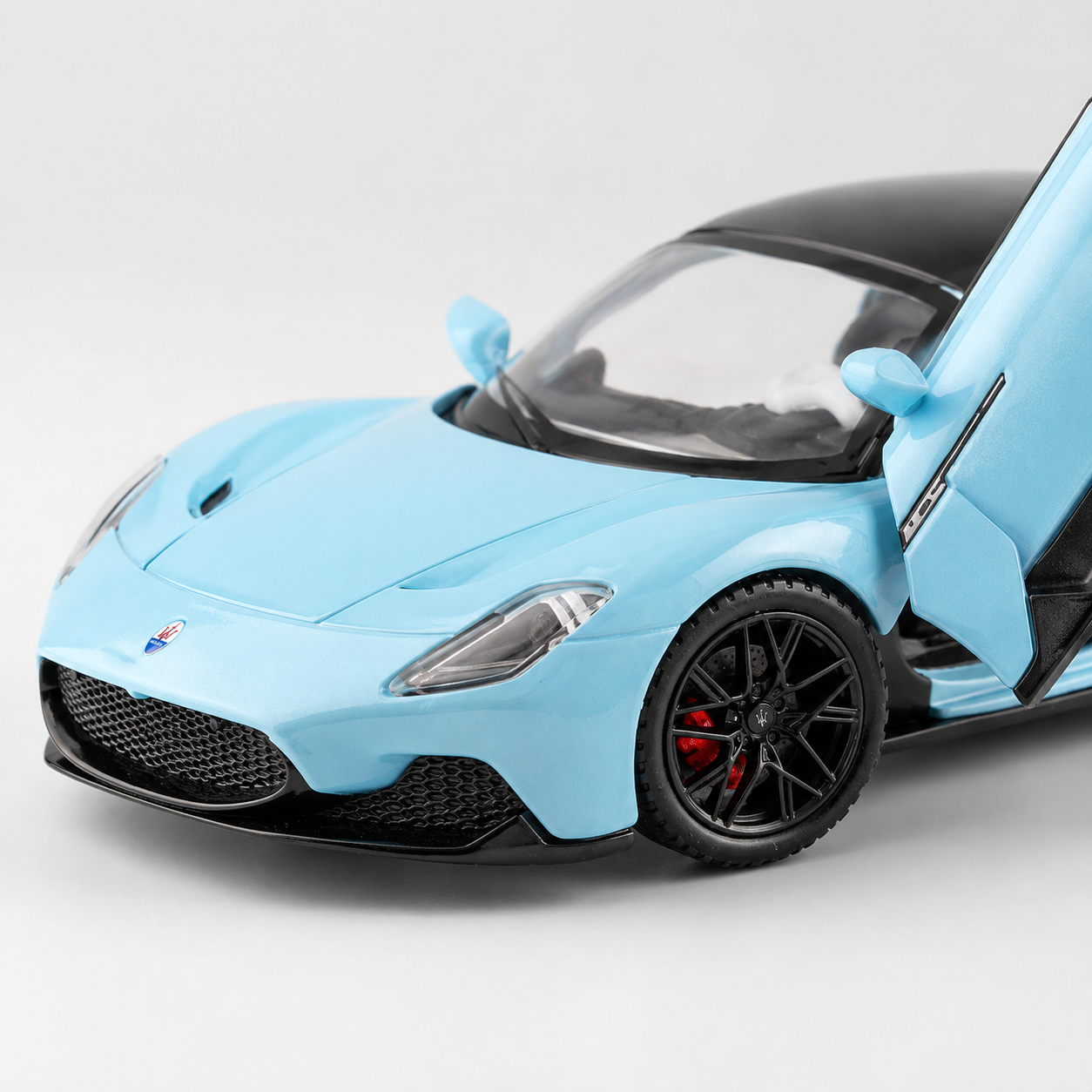 FTY-DC-007 | Luxury Sports Car with Opening Doors