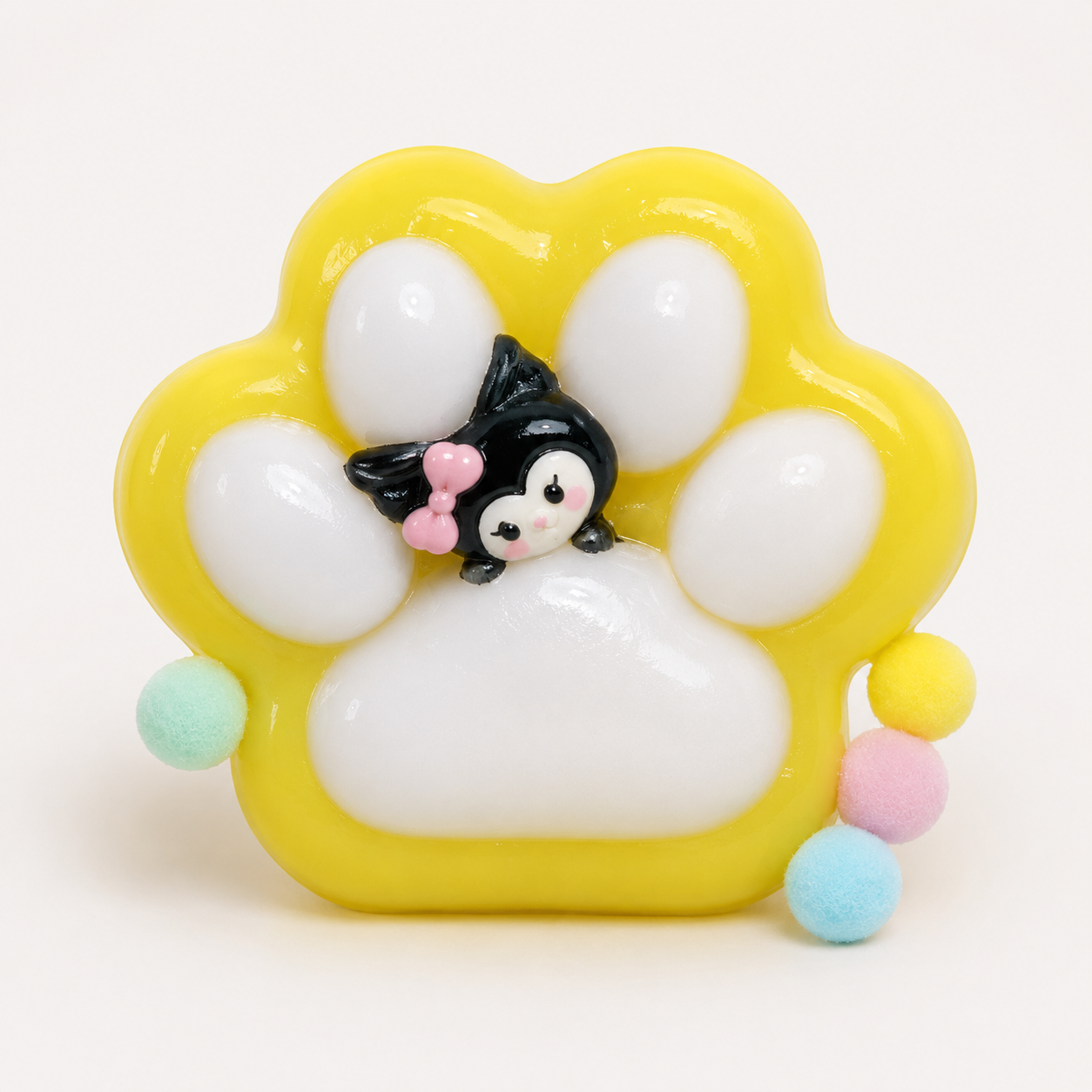Minnie Mouse Paw Shaped Slow Rise Squishy Toy